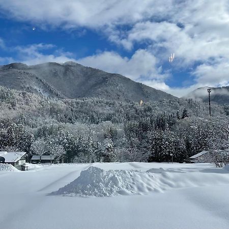 Guesthouse Shirakawa-Go Inn Zewnętrze zdjęcie